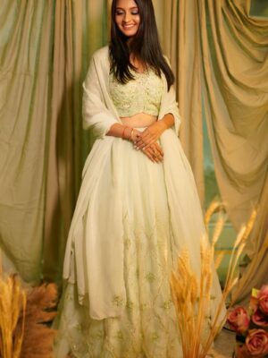 Green Lehenga Set Pleated Hand Embroidered Scallop Hem