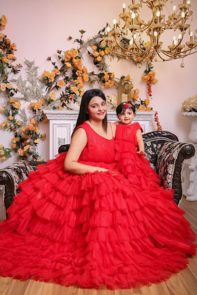 mom-daughter-slide-img-01