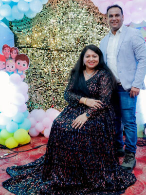 Black Sequence Long Sleeves Gown