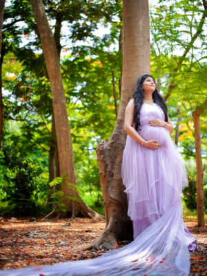 Lavender Net Layered Trail Gown With Detachable Sleeves