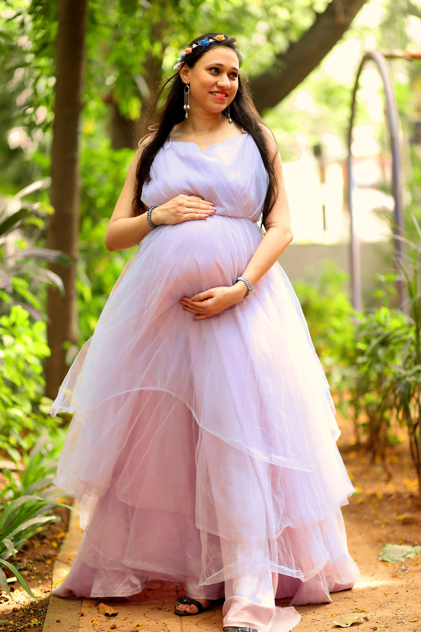 Lavender Net Layered Trail Gown With Detachable Sleeves - Image 3