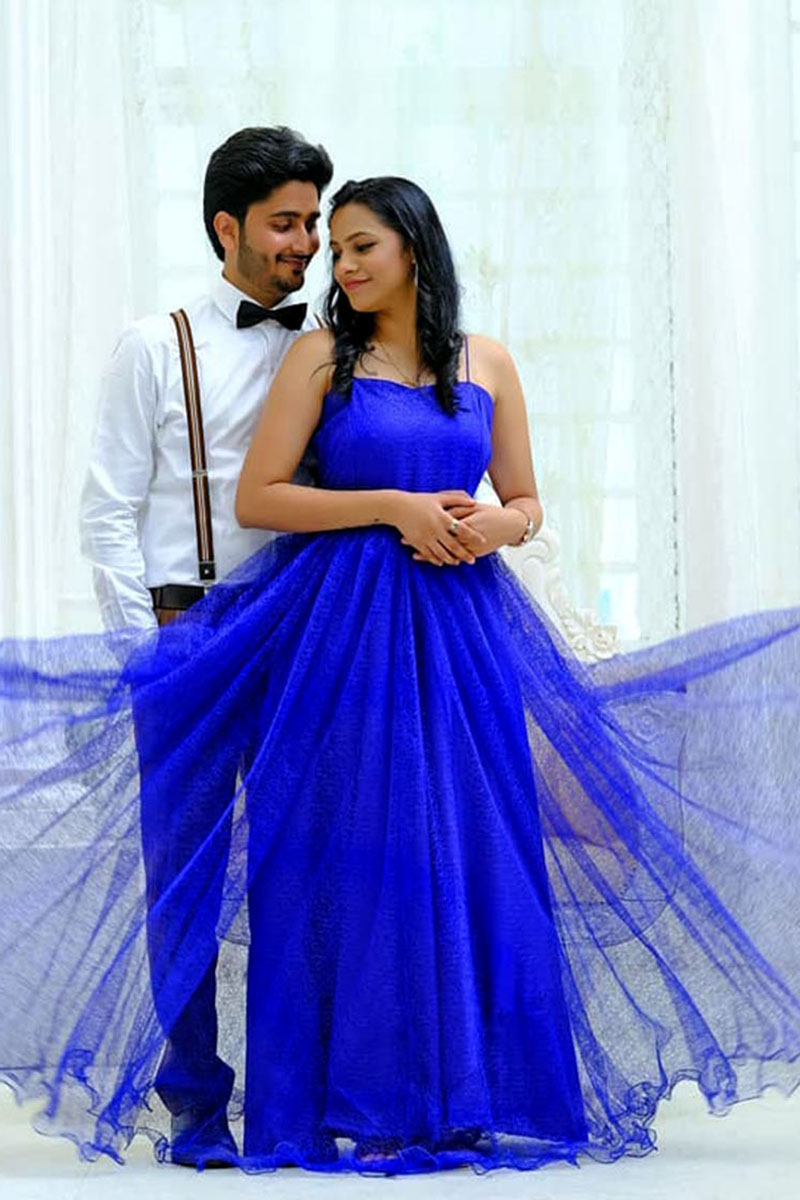 Royal Blue Textured Net Flare Gown - Image 3