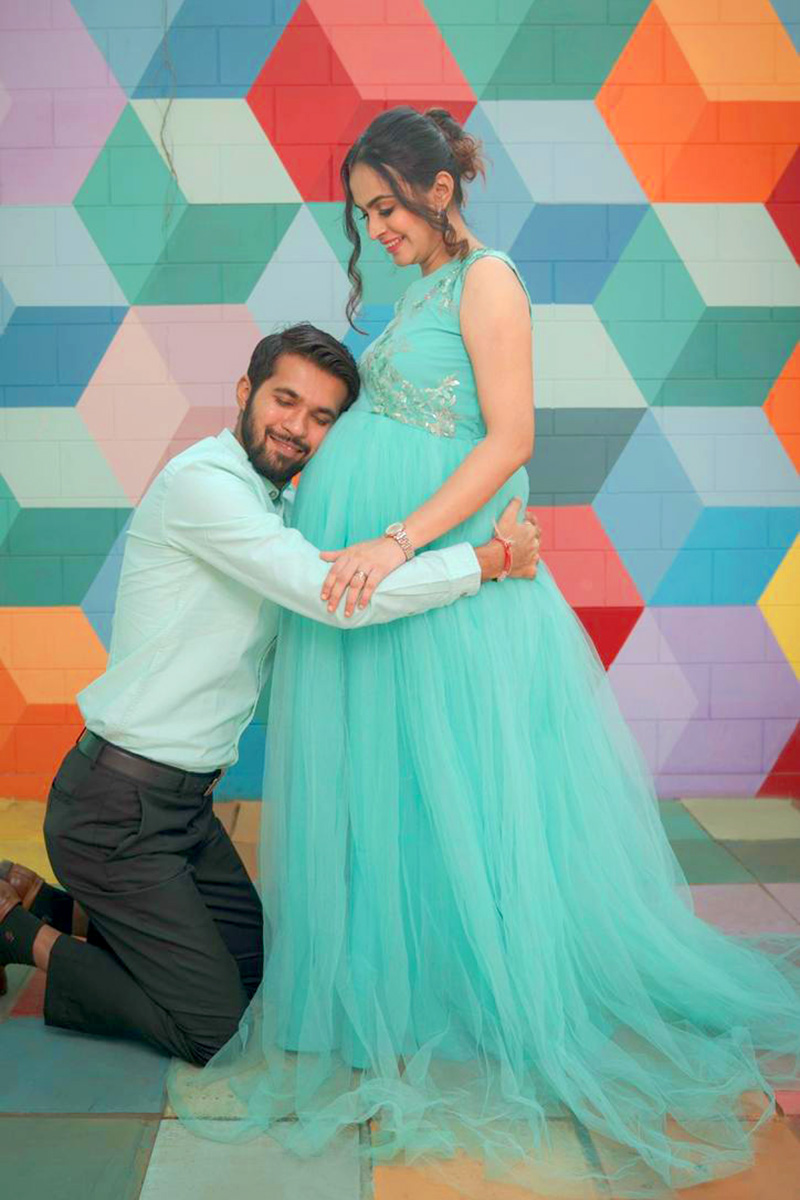 Sea Green Net Trail Gown - Image 2